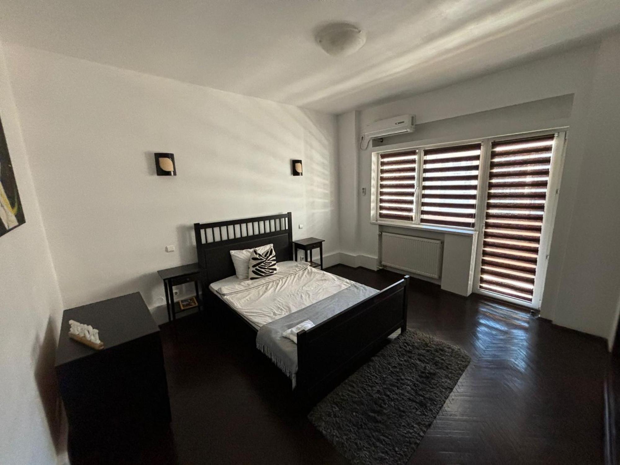 Conta Apartment Bucharest Luaran gambar