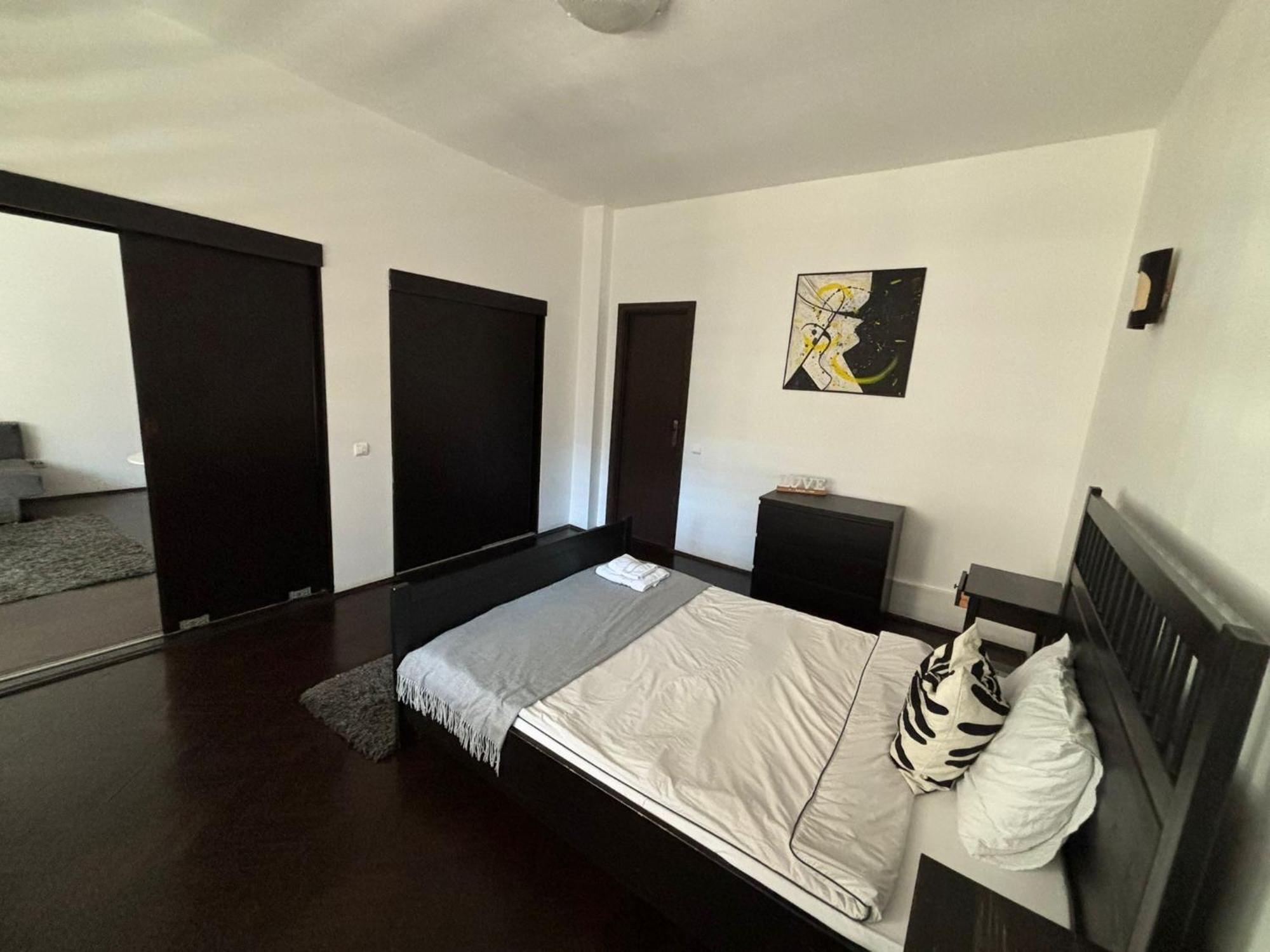 Conta Apartment Bucharest Luaran gambar