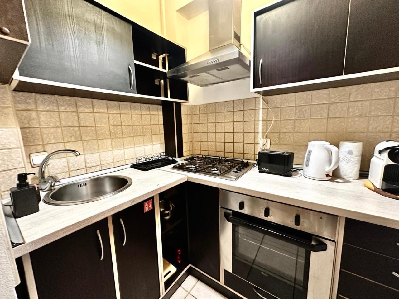 Conta Apartment Bucharest Luaran gambar